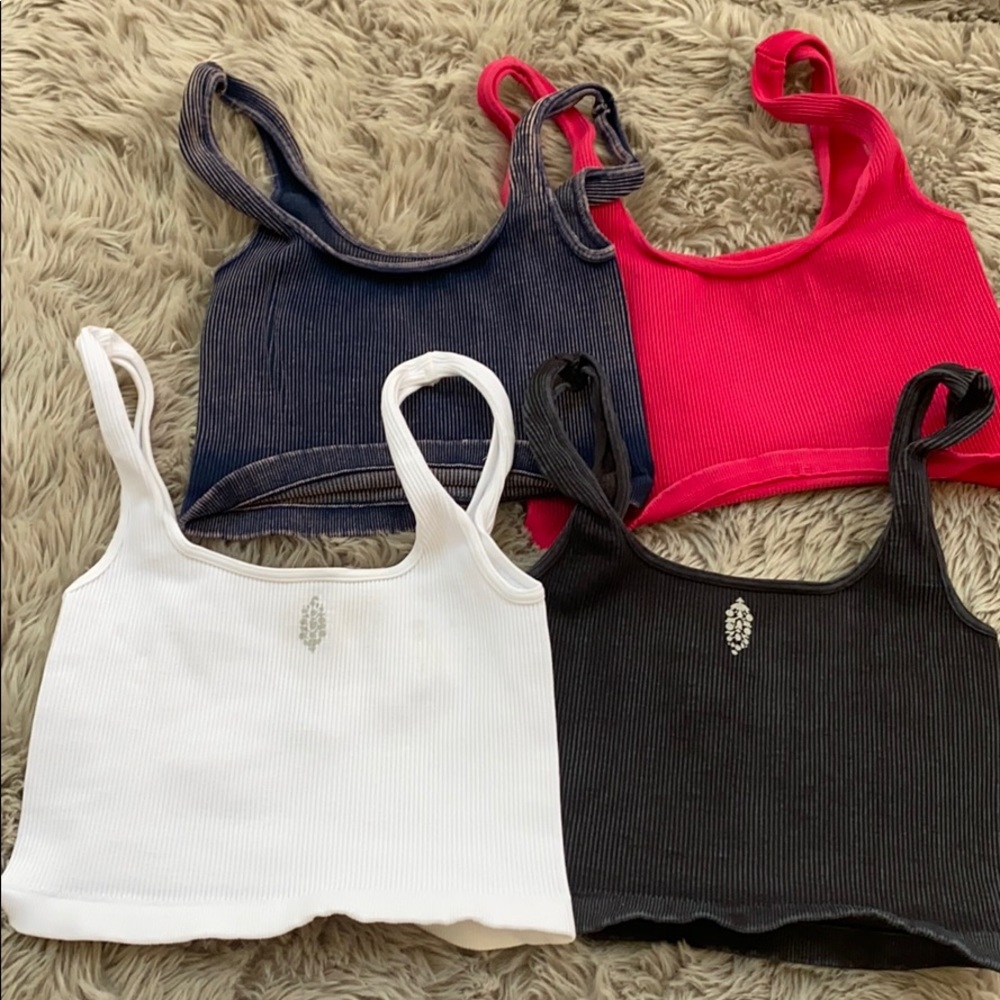 🌺free people happiness run square nec…